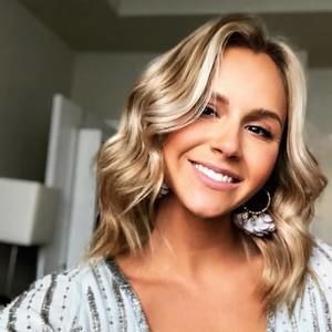 Meet your Posher, Natalia